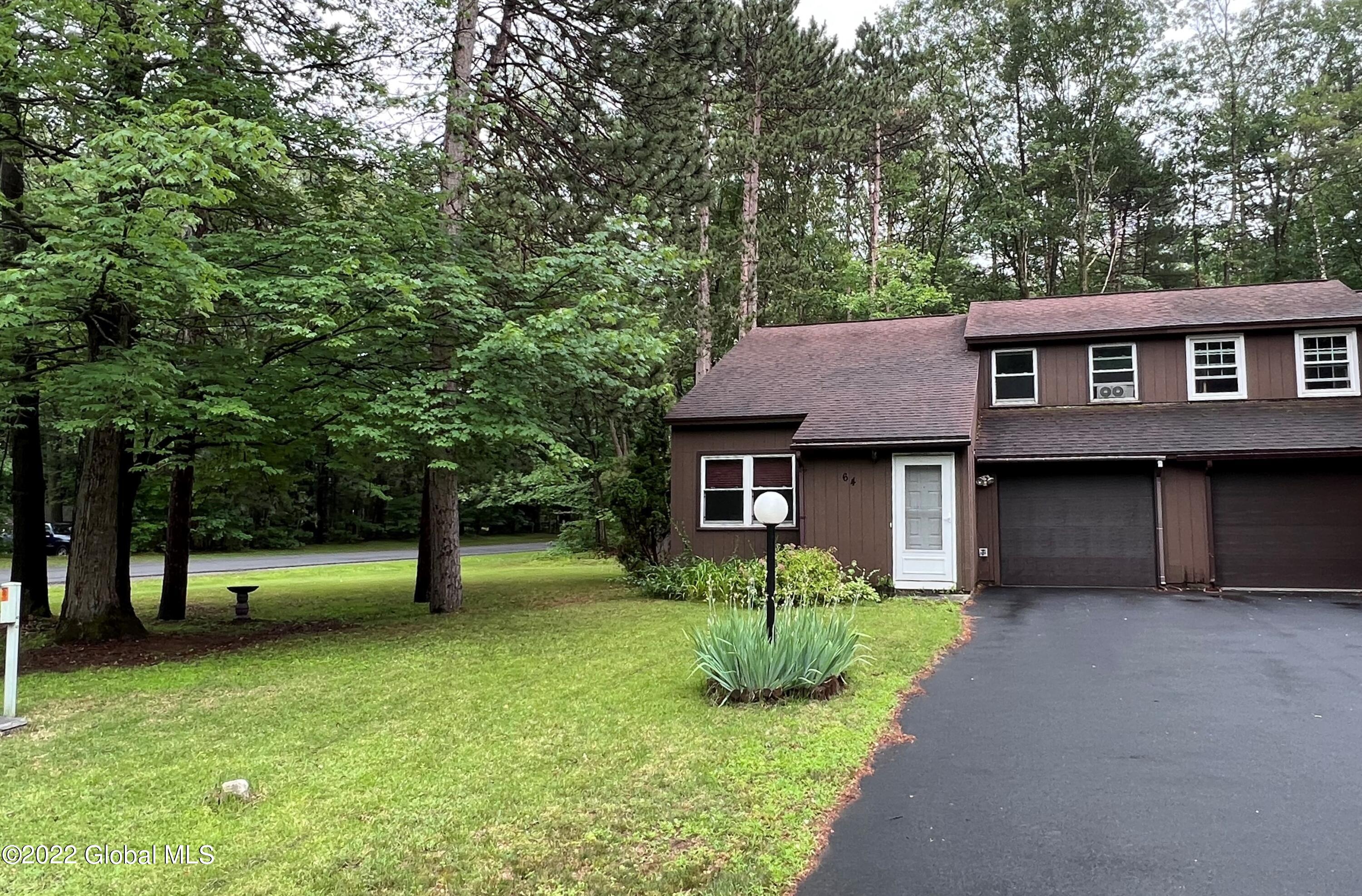 64 Wake Robin Road Malta, NY 12020 - Photo 51 of 57 Photo Jun 27, 10 18 43 AM