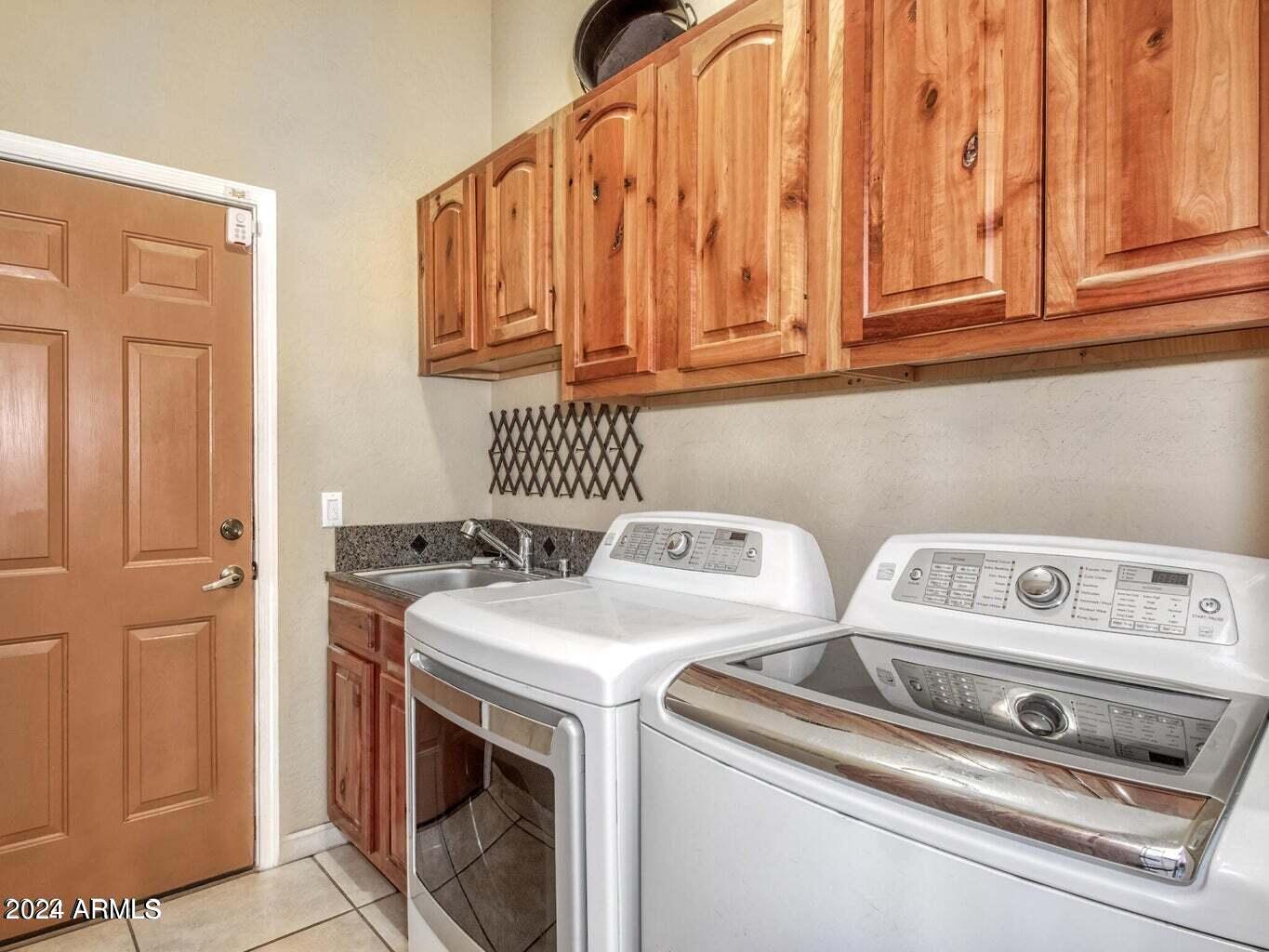 20102 West Camelback Road Litchfield Park, AZ 85340 - Photo 16 of 41 Laundry W Sink