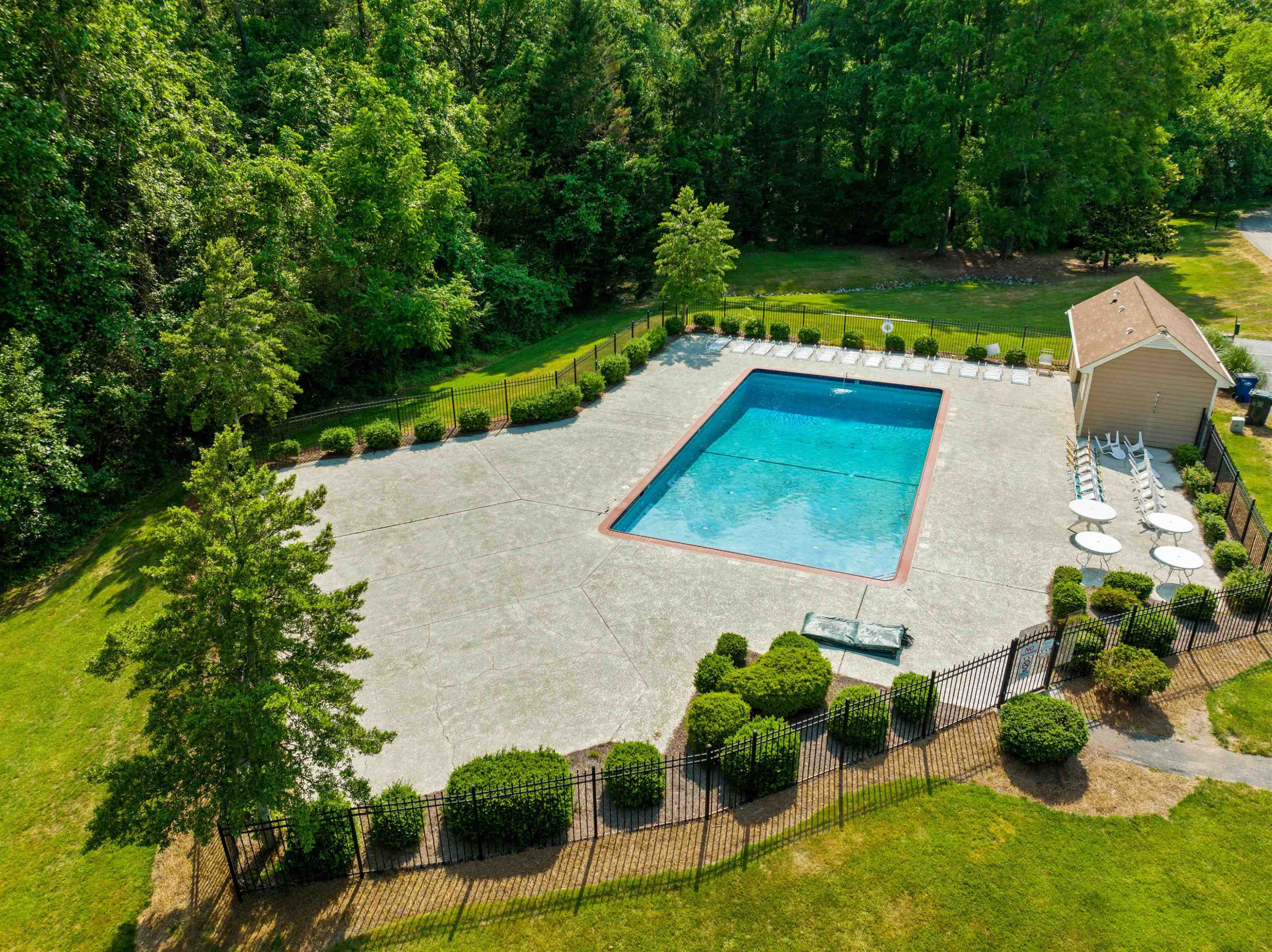 5613 Split Oak Way Raleigh, NC 27609 - Photo 5 of 18 Photo 5