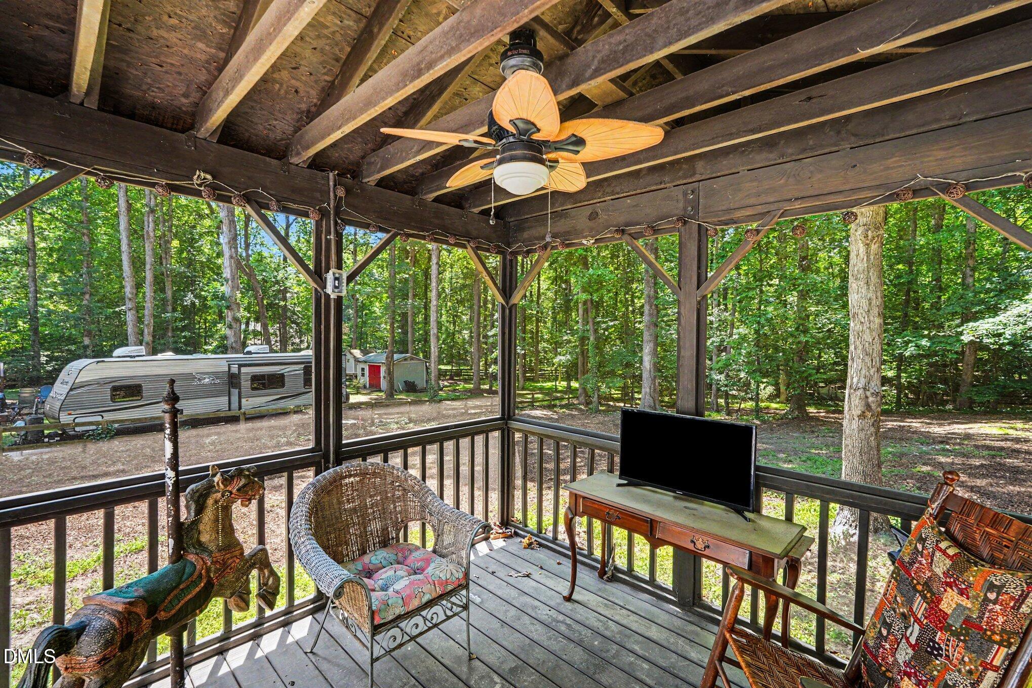 6016 Hampton Ridge Road Raleigh, NC 27603 - Photo 26 of 32 026_file_9521