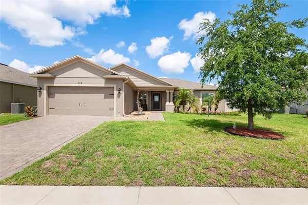 $390,000 | 444 Lake View Wy., Auburndale, FL 33823