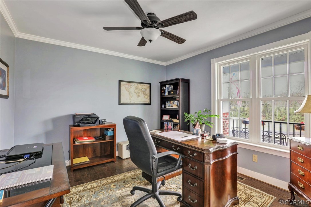 4515 Three Chopt Road Gum Spring, VA 23065 - Photo 17 of 36 a work room with furniture and a window