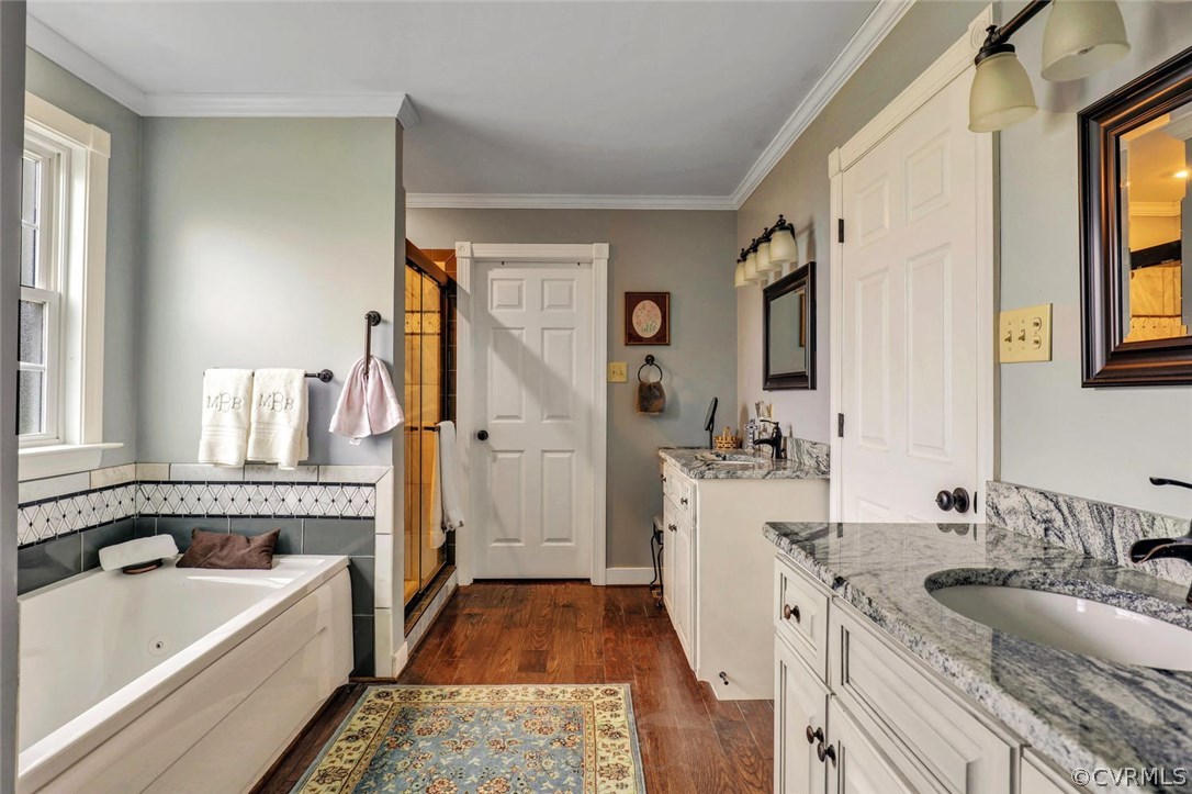 4515 Three Chopt Road Gum Spring, VA 23065 - Photo 24 of 36 a bathroom with a granite countertop tub sink and mirror