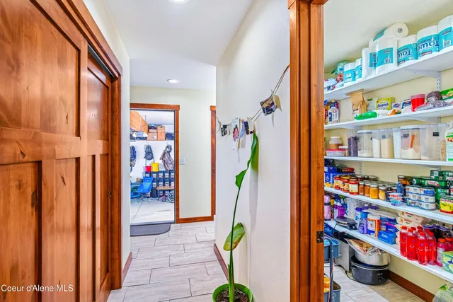 $1,500,000 | 241 North River Lake Drive, Clark Fork, ID 83811