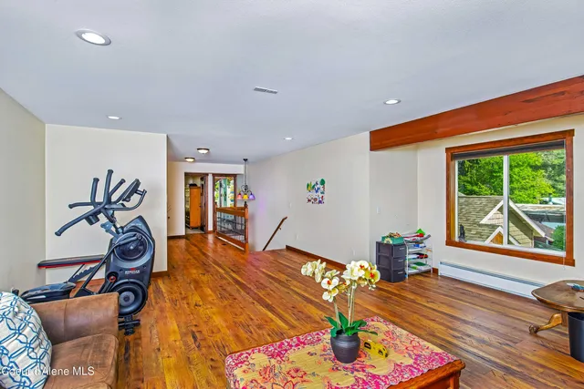 $1,500,000 | 241 North River Lake Drive, Clark Fork, ID 83811