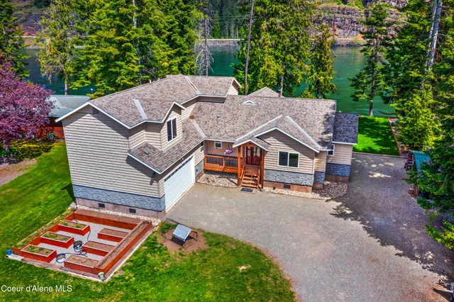 $1,500,000 | 241 North River Lake Drive, Clark Fork, ID 83811