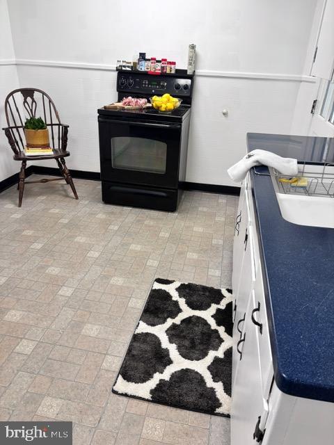 1705 Letchworth Road Camp Hill, PA 17011 - Photo 4 of 21 kitchen