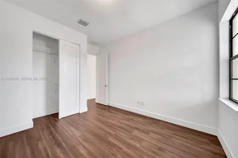 $1,600,000 | 1427 Southwest 23rd Street, Fort Lauderdale, FL 33315