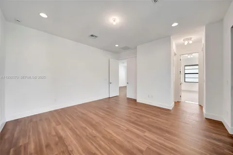 $1,600,000 | 1427 Southwest 23rd Street, Fort Lauderdale, FL 33315