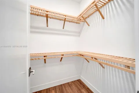 $1,600,000 | 1427 Southwest 23rd Street, Fort Lauderdale, FL 33315