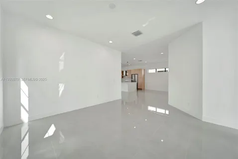 $1,600,000 | 1427 Southwest 23rd Street, Fort Lauderdale, FL 33315