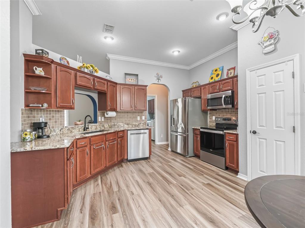 16863 South East 110th Court Road Summerfield, FL 34491 - Photo 14 of 74