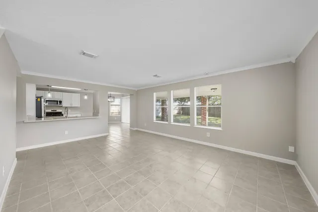 $2,095 | 21619 Knightsbrook Lane, Katy, TX 77449