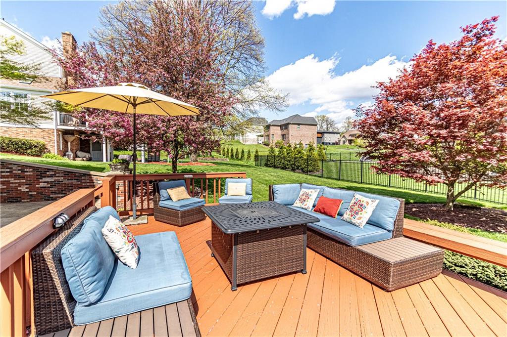 331 Cobblestone Circle McKees Rocks, PA 15136 - Photo 35 of 44