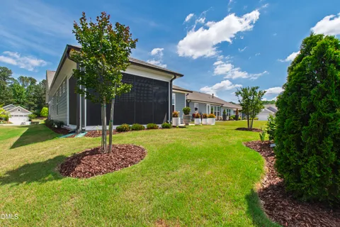 $459,900 | 8213 White Star Drive, Fuquay-Varina, NC 27526