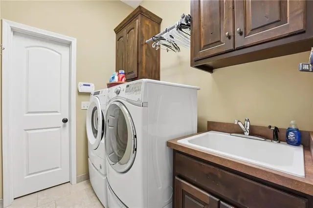 $648,000 | 11792 West 144th Place, Olathe, KS 66062