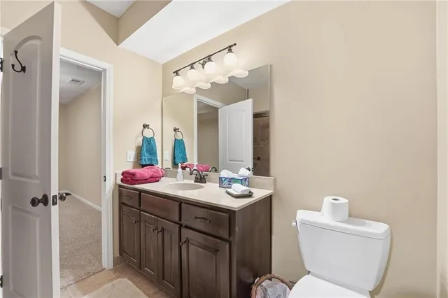 $648,000 | 11792 West 144th Place, Olathe, KS 66062