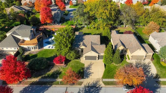 $648,000 | 11792 West 144th Place, Olathe, KS 66062