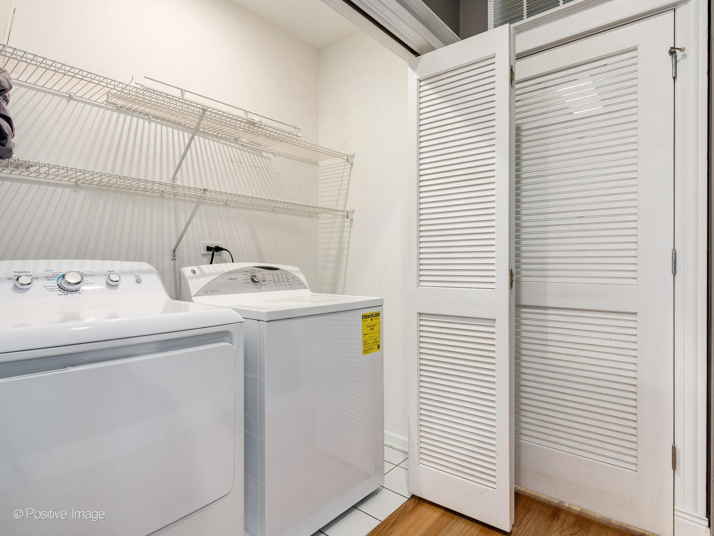 3755 North Racine Avenue, Unit 3E Chicago, IL 60613 - Photo 22 of 26 Gallery Image 22