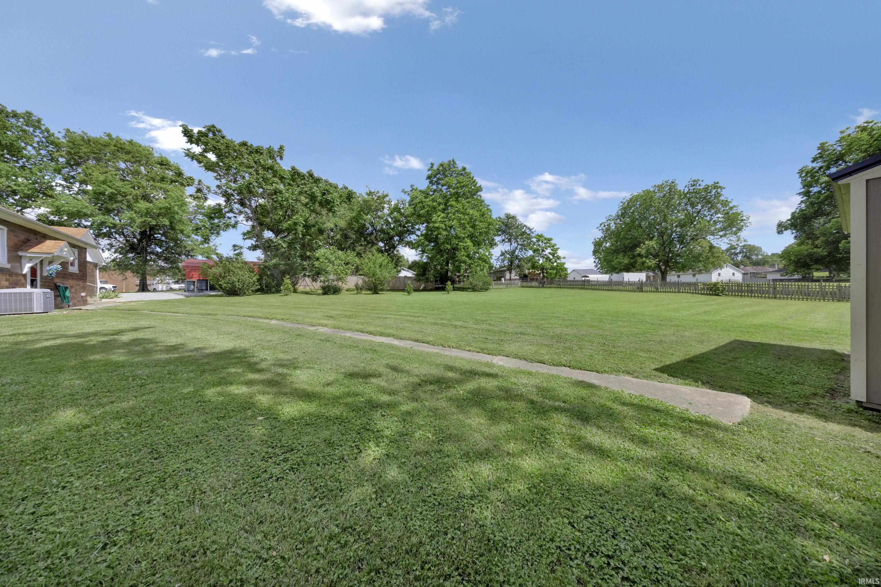3001 Lynch Road Evansville, IN 47711 - Photo 11 of 31