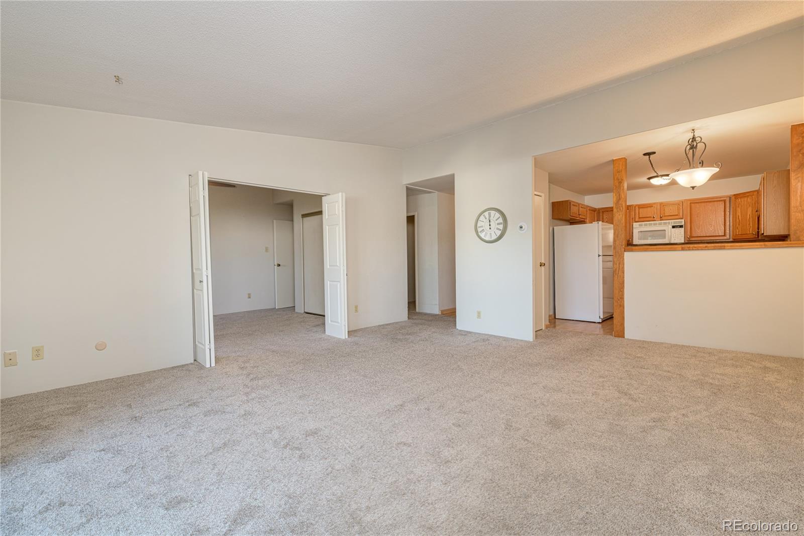 3022 South Wheeling Way, Unit 404 Aurora, CO 80014 - Photo 3 of 21