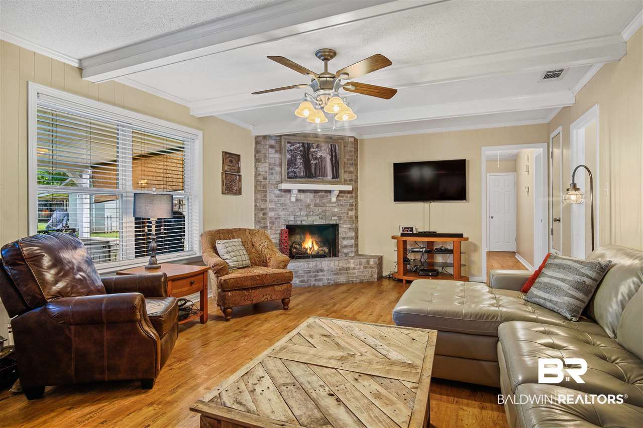 6681 David Drive South Theodore, AL 36582 - Photo 9 of 31 From Kitchen to Family Rm