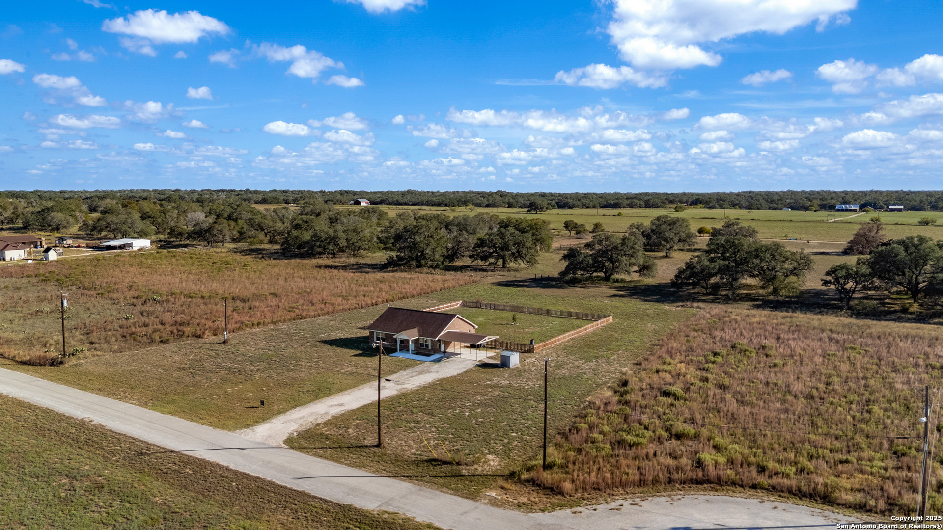 118 Stallion Trail Natalia, TX 78059 - Photo 26 of 35 a view of a ocean view