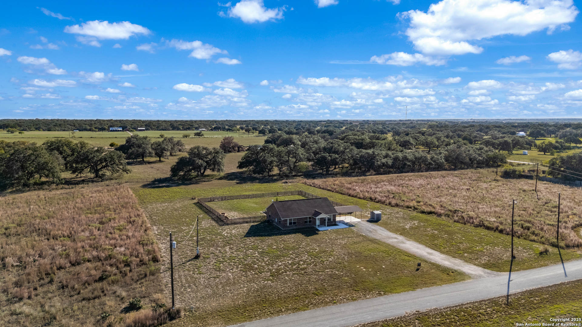 118 Stallion Trail Natalia, TX 78059 - Photo 28 of 35 a view of a backyard