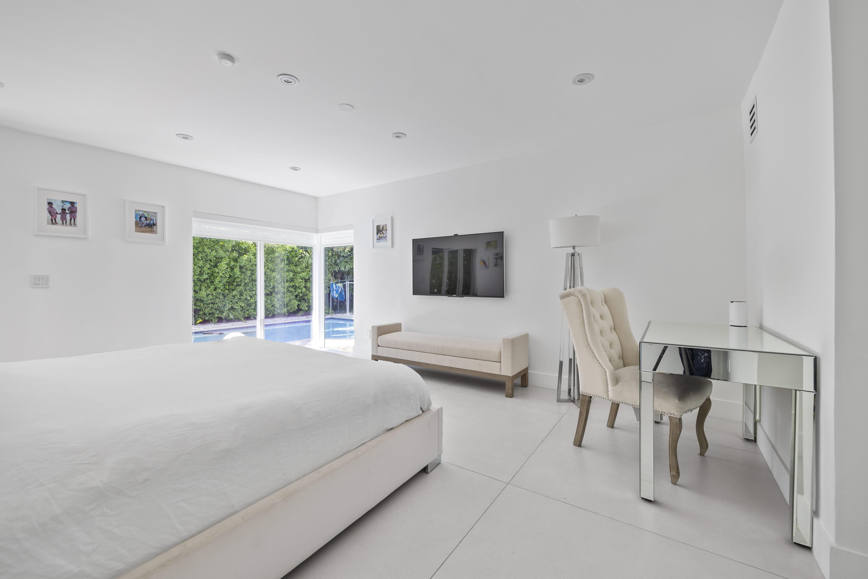 630 Allendale Road Key Biscayne, FL 33149 - Photo 29 of 41 0010