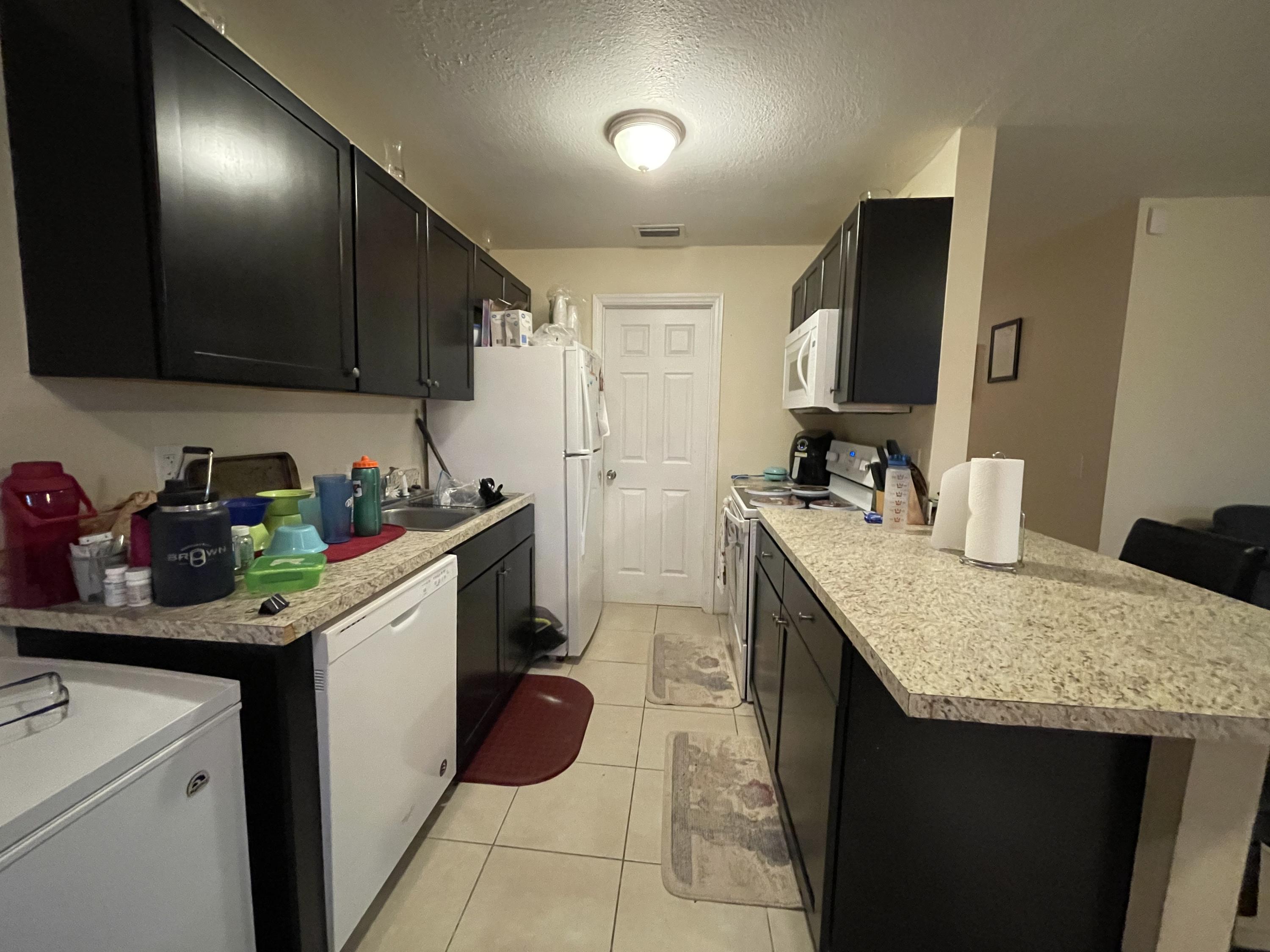 1655 West 15th Street Riviera Beach, FL 33404 - Photo 6 of 21 IMG_0785
