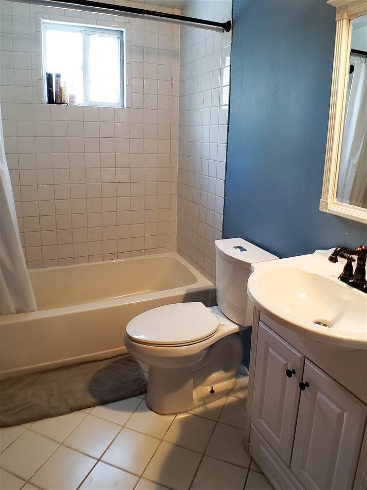 9 Wilkele Road Sandown, NH 03873 - Photo 8 of 24