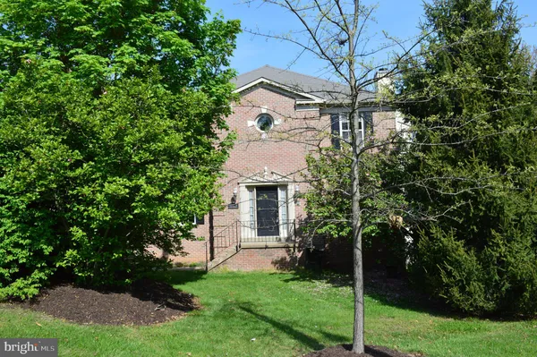 $2,750 | 16853 Capon Tree Lane, Woodbridge, VA 22191