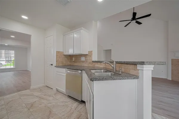 $2,500 | 3223 Candlepine Drive, Spring, TX 77388