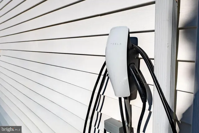 $456,000 | 234 Whiteland Avenue, Downingtown, PA 19335