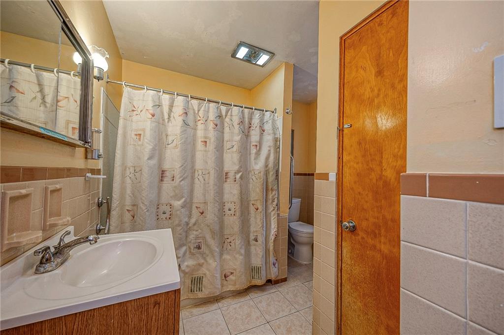 1757 Brodhead Road Coraopolis, PA 15108 - Photo 16 of 36 Gallery Image 16