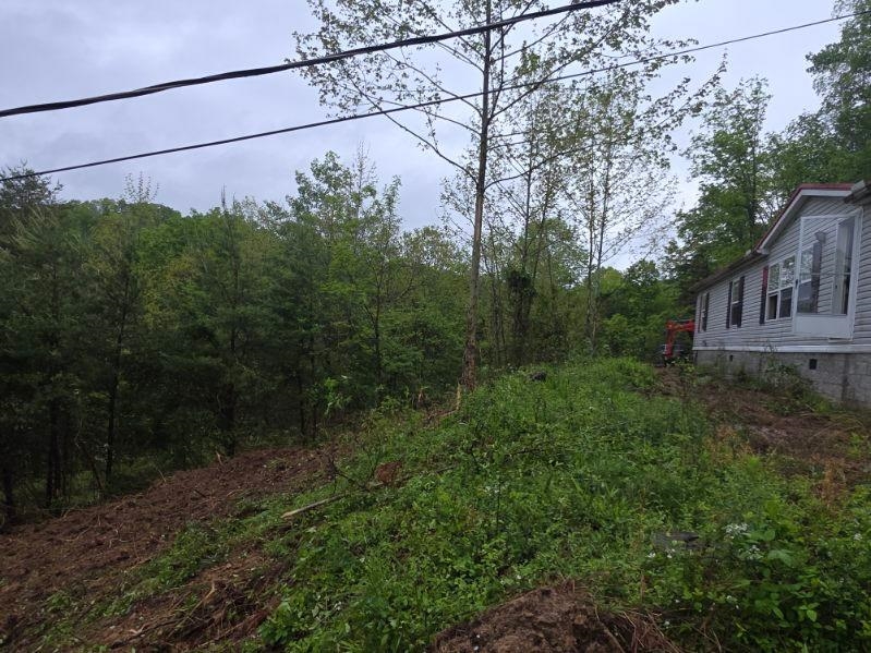 1402 Long Branch Road Louisa, KY 41230 - Photo 14 of 14