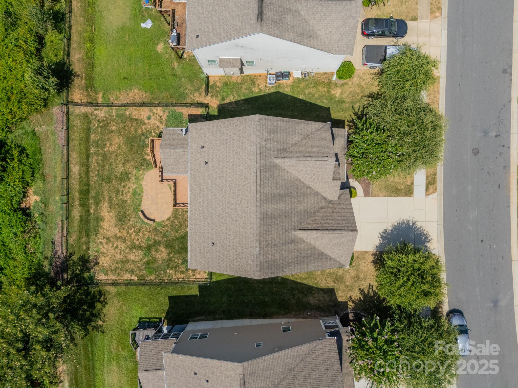 9229 Inverness Bay Road Charlotte, NC 28278 - Photo 41 of 41 an aerial view of a house having outdoor space