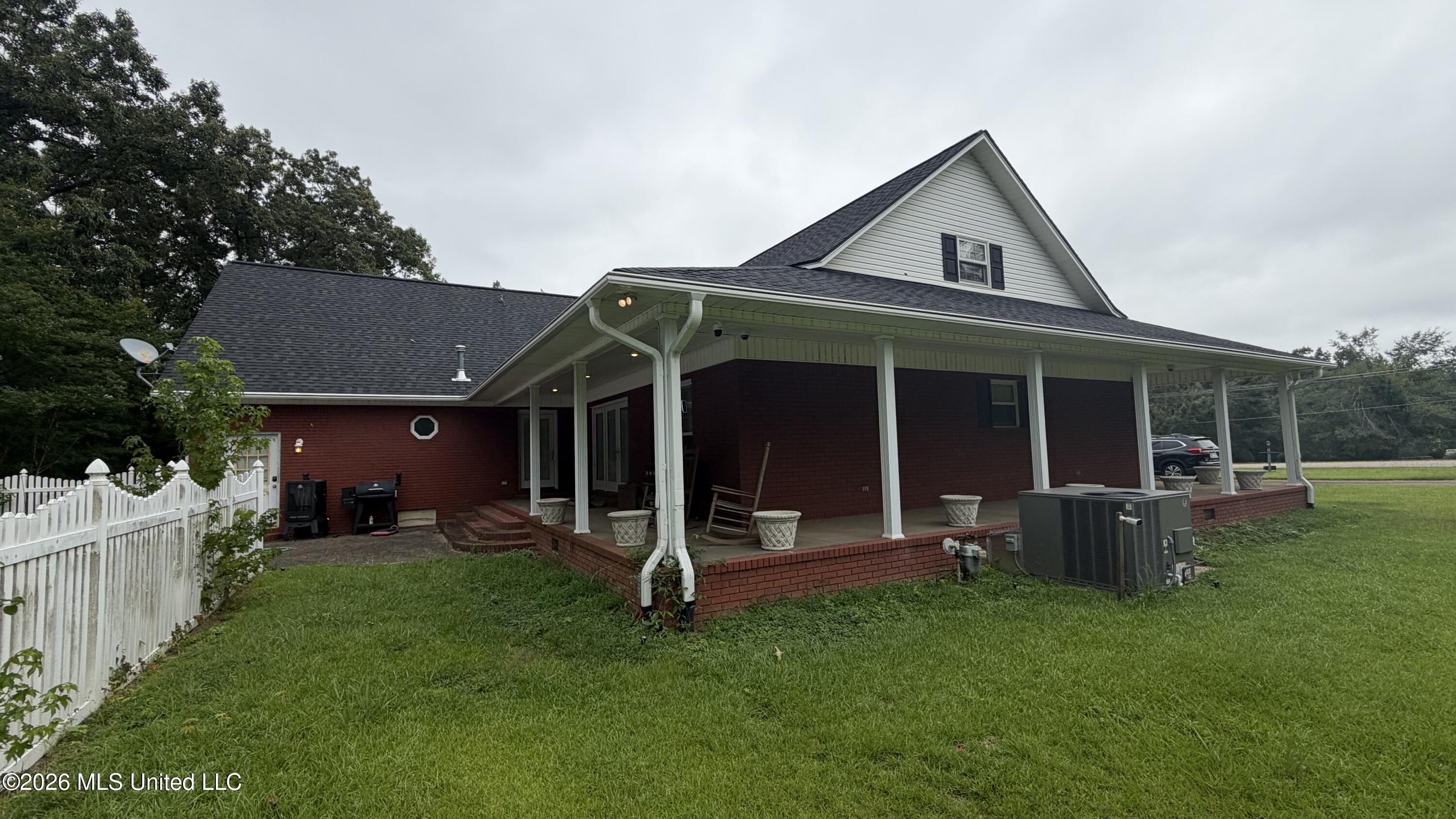 13281 Highway 4 Ripley, MS 38663 - Photo 3 of 13 IMG_8664