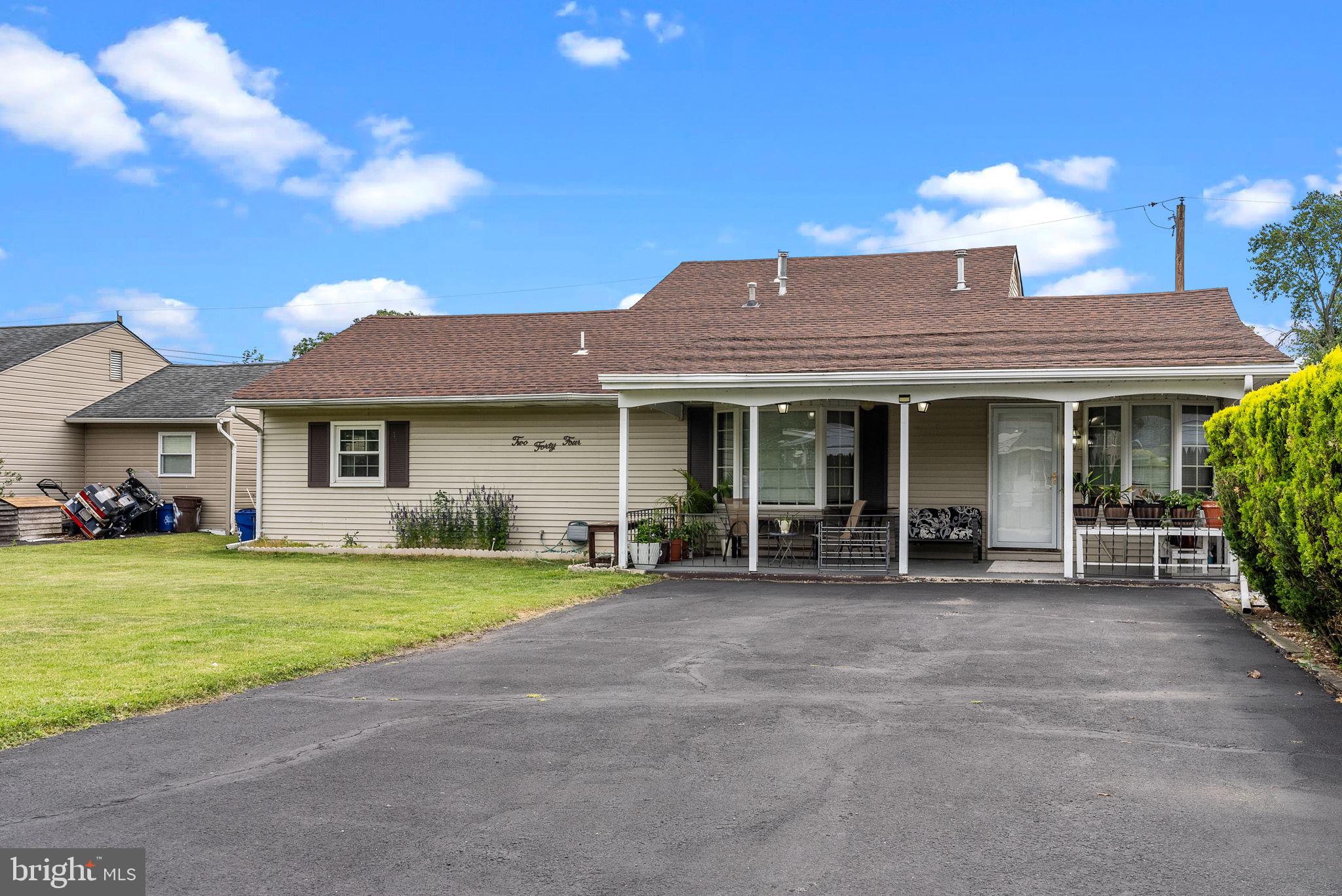 244 Cardiff Road Fairless Hills, PA 19030 - Photo 1 of 30 Front