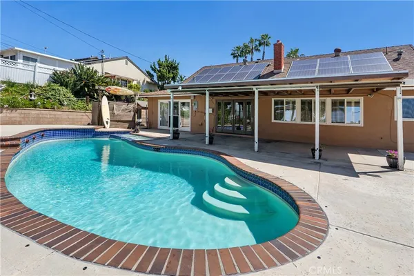 $1,300,000 | 3132 North Westhaven Street, Orange, CA 92865