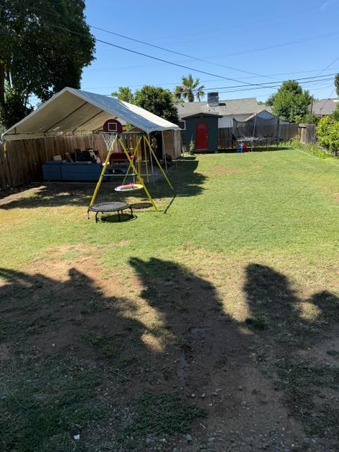 328 East 20th Street Merced, CA 95340 - Photo 16 of 19