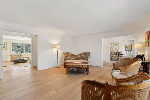 $1,395,000 | 425 Ferndale Road North, Wayzata, MN 55391