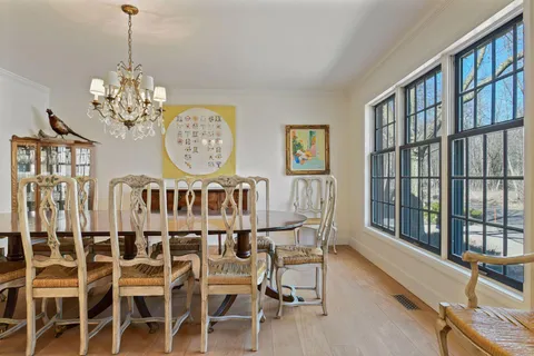 $1,395,000 | 425 Ferndale Road North, Wayzata, MN 55391