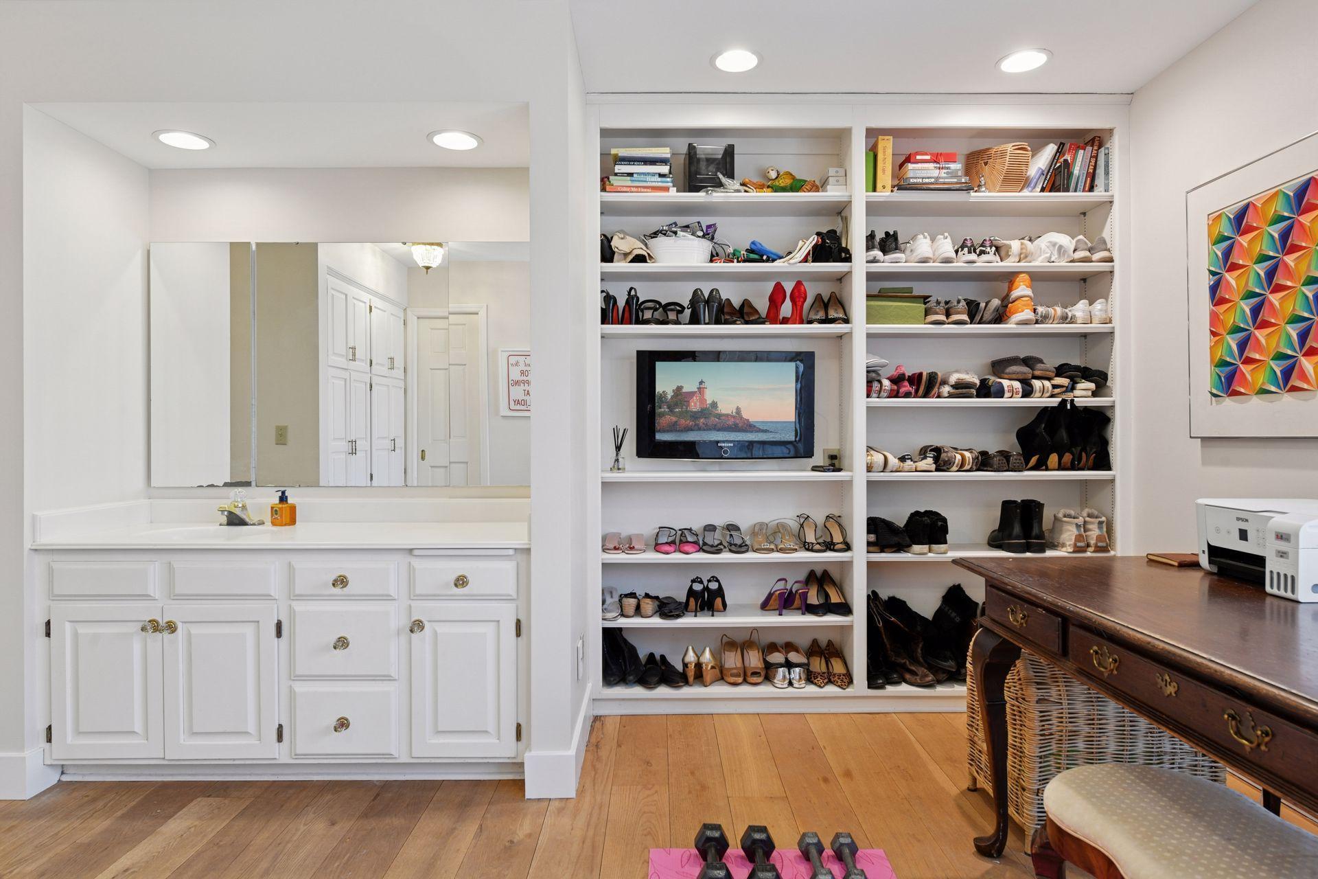 425 Ferndale Road North Wayzata, MN 55391 - Photo 33 of 76