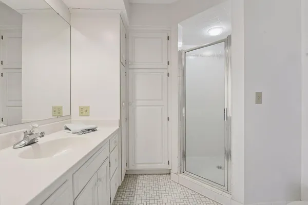 $1,395,000 | 425 Ferndale Road North, Wayzata, MN 55391