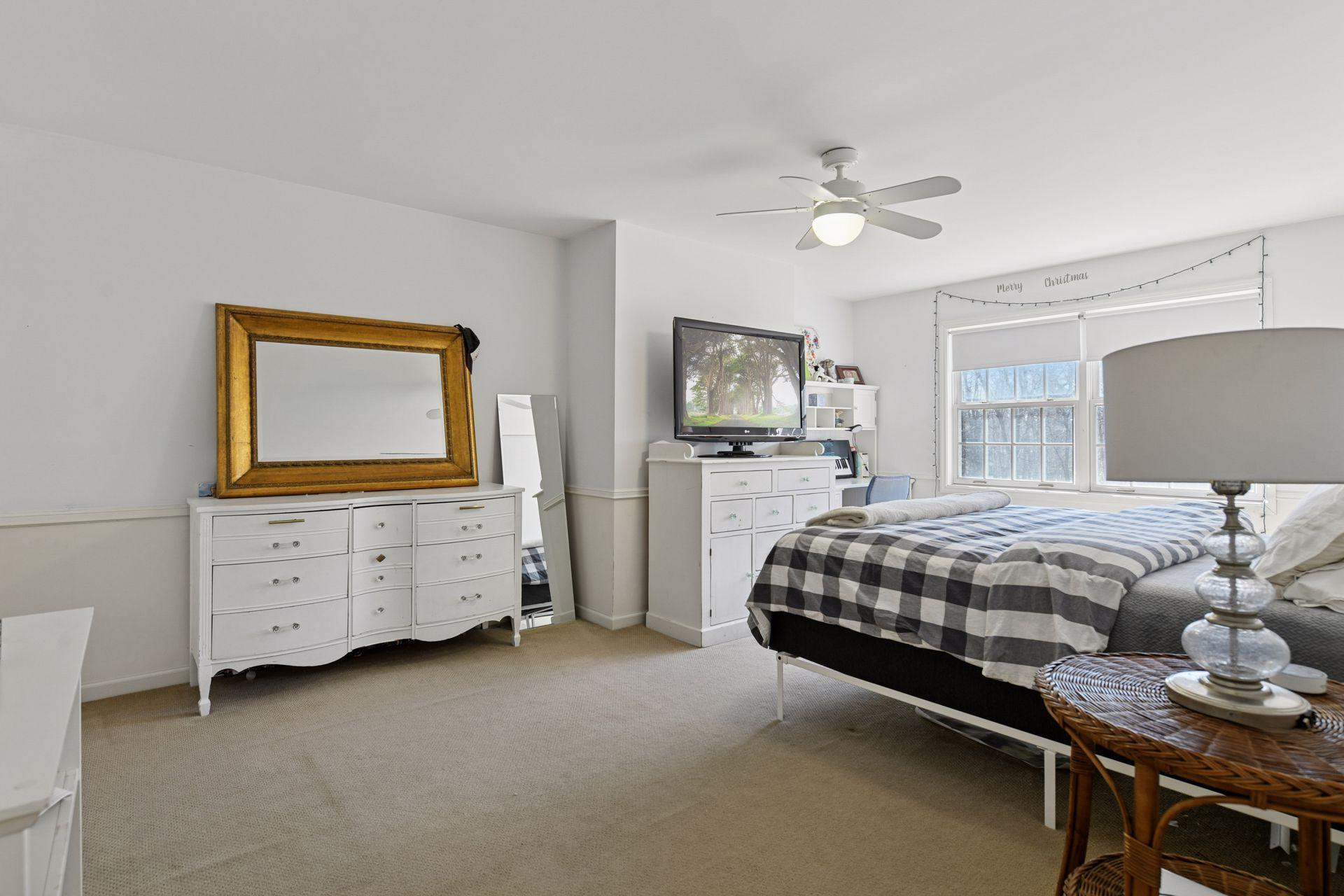 425 Ferndale Road North Wayzata, MN 55391 - Photo 46 of 76