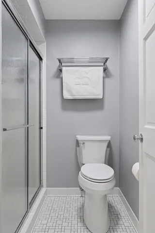 $1,395,000 | 425 Ferndale Road North, Wayzata, MN 55391