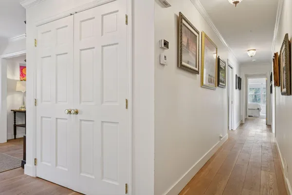 $1,395,000 | 425 Ferndale Road North, Wayzata, MN 55391