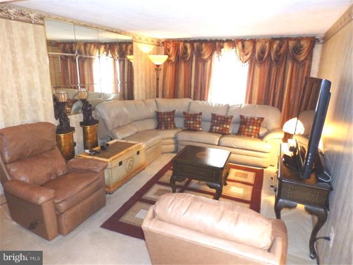 22 Georgetown Road Wrightstown, NJ 08562 - Photo 8 of 20