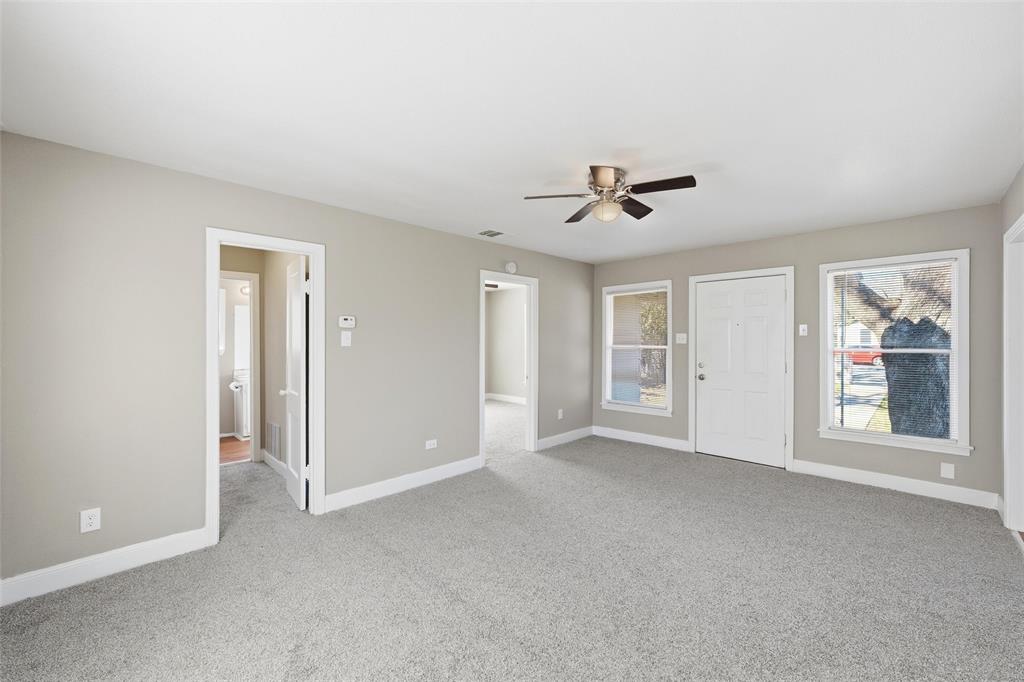 3804 Colcord Avenue Waco, TX 76707 - Photo 3 of 19